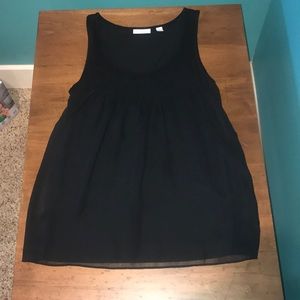 Black flowy tank top